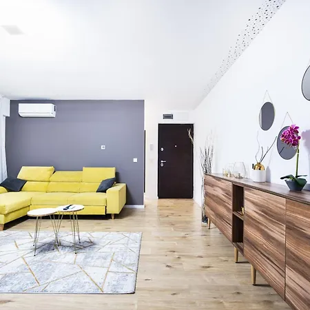 דירה Luxury Belvedere בוקרשט